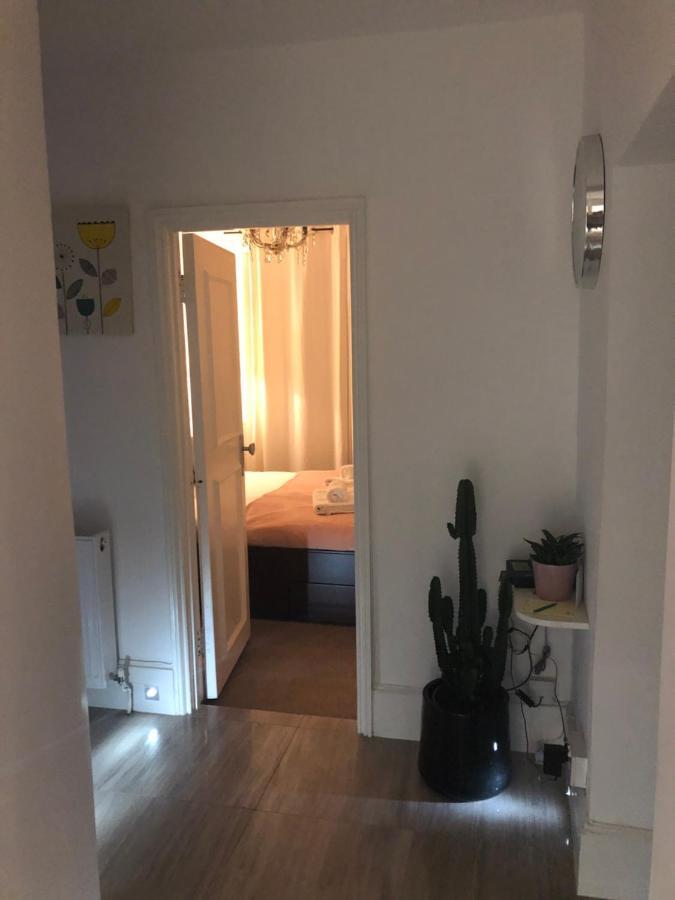 2 Bedroom Apartment Close To Camden Town Londres Exterior foto